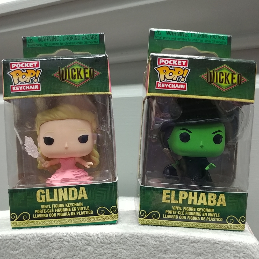2 Set Wicked Keychain Glinda Keychain Elphaba Keychain Wicked Movie Pocket Pop! - Picture 5 of 13